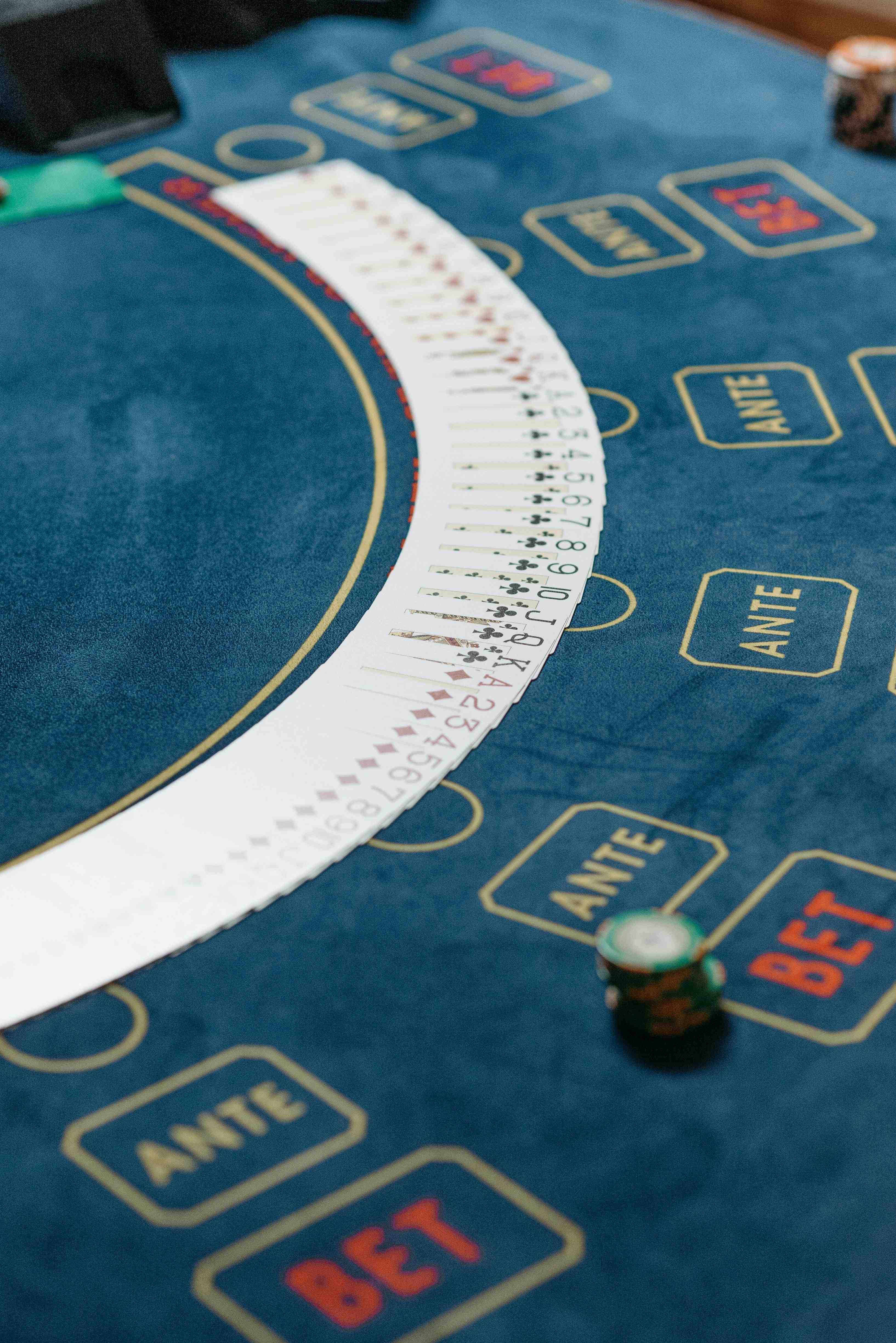 IntanBet taruhan olahraga pasar asian handicap parlay over under e-sports odds terbaik Indonesia